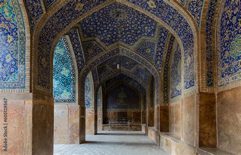  Shah Jahan Mosque Mimari Şaheseri ve Tarihi Derinliklerle Dolup Taşıyor!